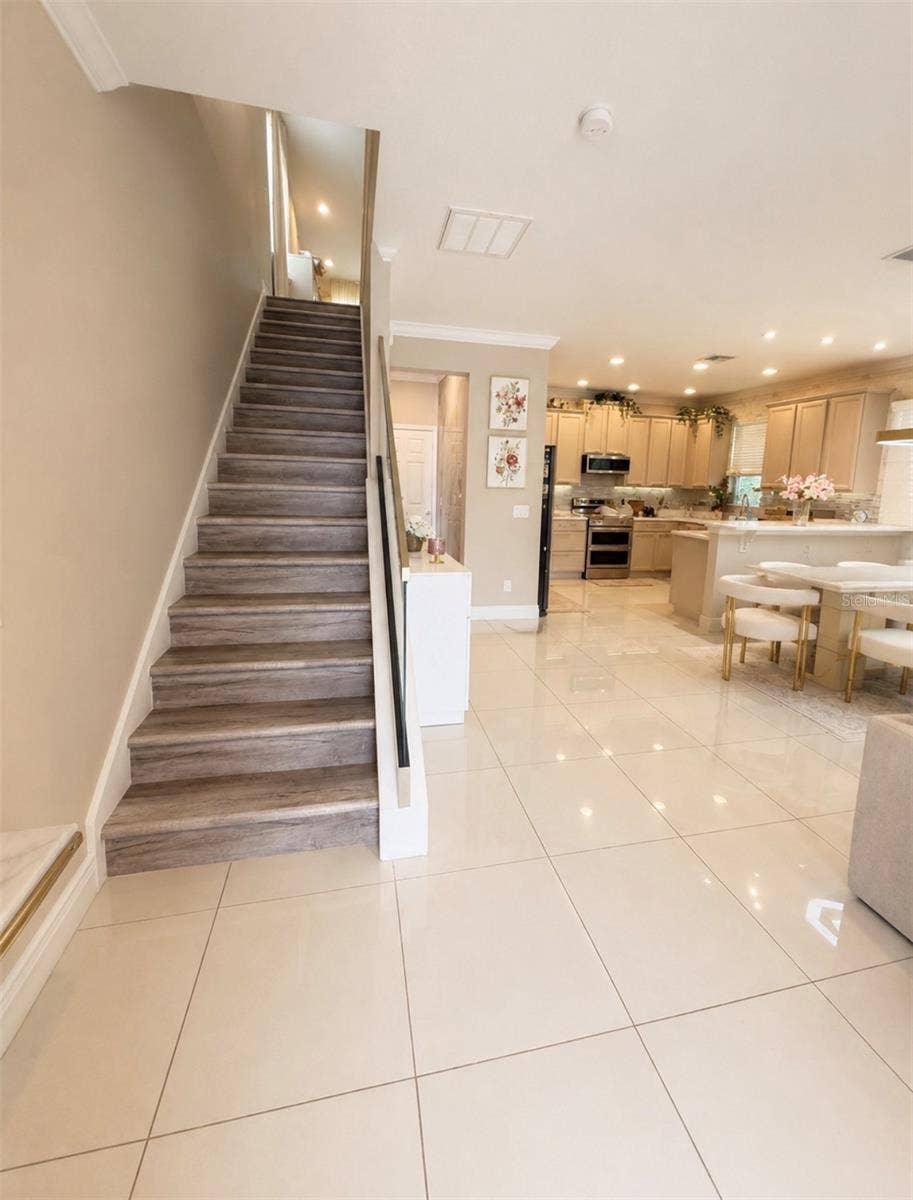 8630 POWDER RIDGE TRAIL, Windermere, FL 34786 8630 POWDER RIDGE TRAIL, Windermere, FL 34786