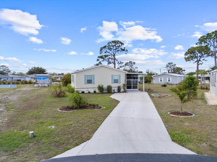 Property photo for 9182 PINEHAVEN WAY, Englewood, FL