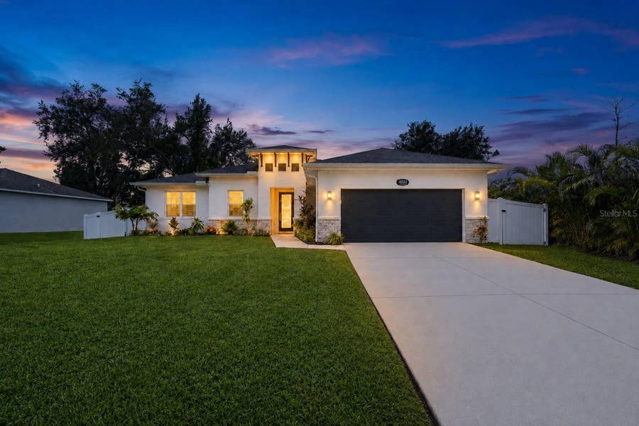 Property photo for 4033 UNION LANE, North Port, FL