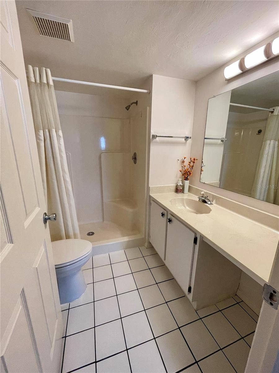 3310 LOVELAND BOULEVARD, #606, Punta Gorda, FL 33980 Master Bath