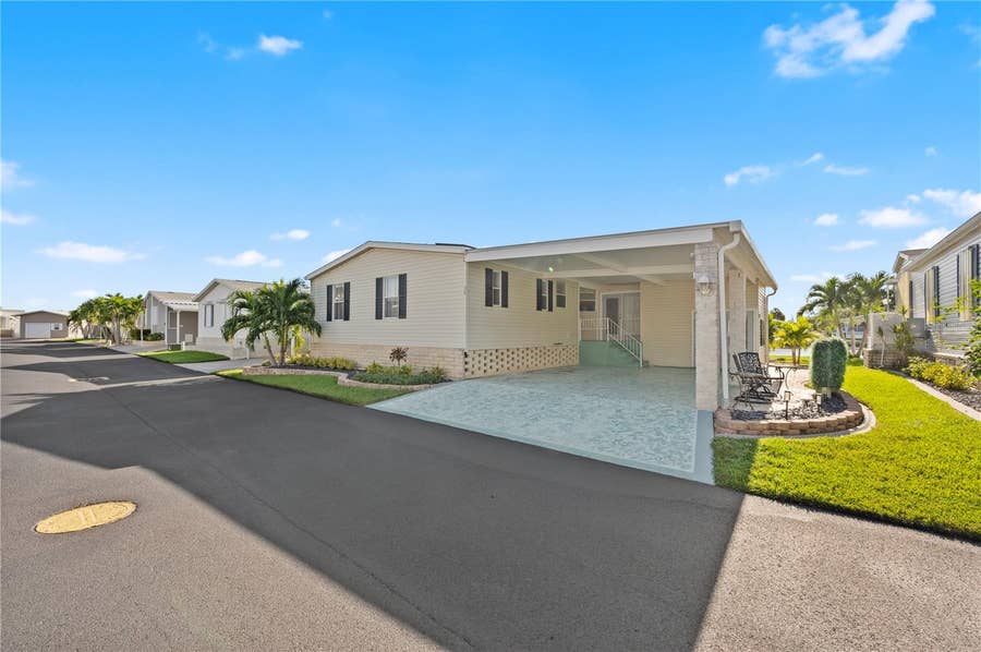 Property photo for 39 EMDEN CIRCLE, Punta Gorda, FL