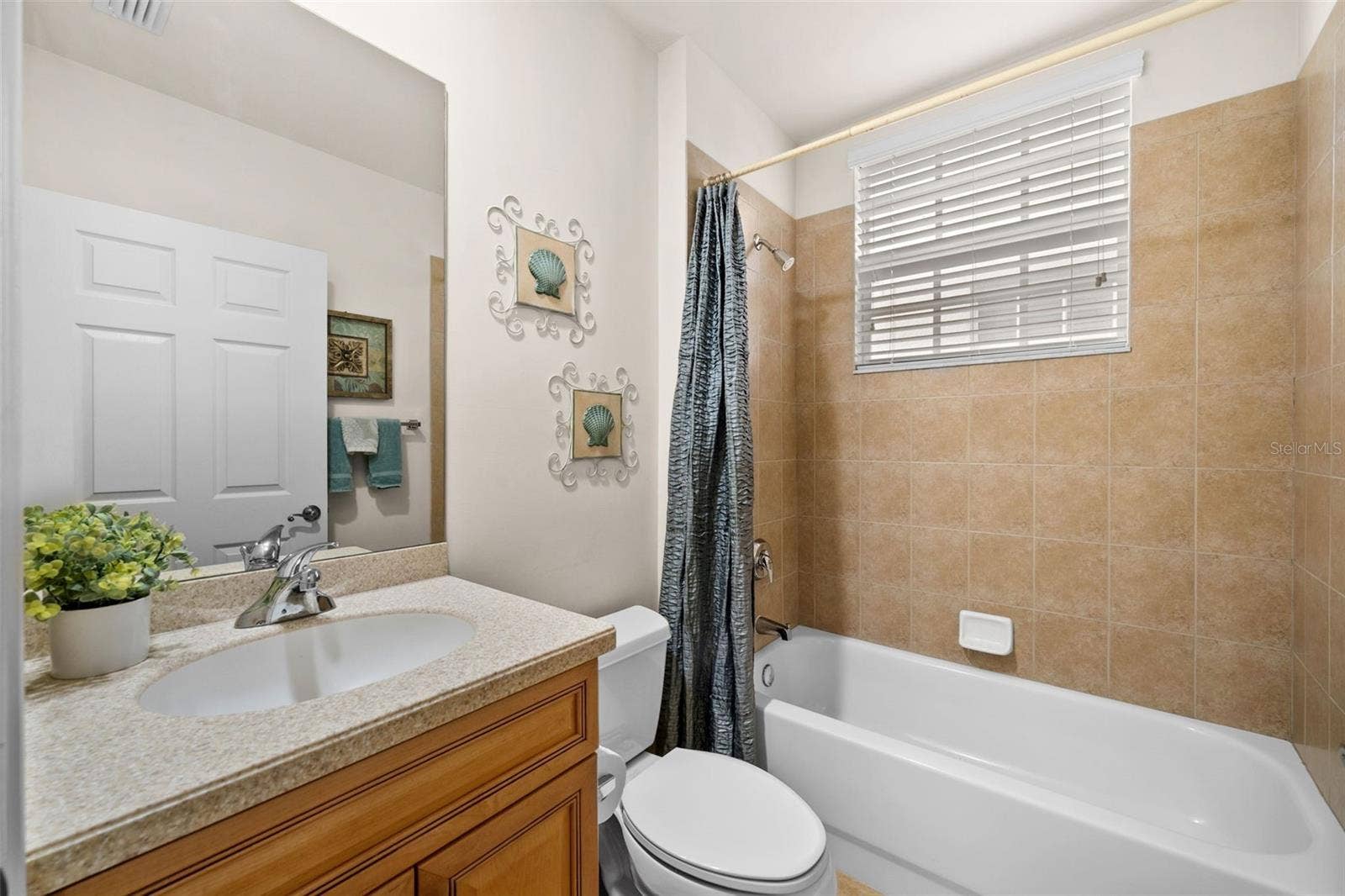 5626 CAPE HARBOUR DRIVE, #102, Cape Coral, FL 33914 Guest Bathroom