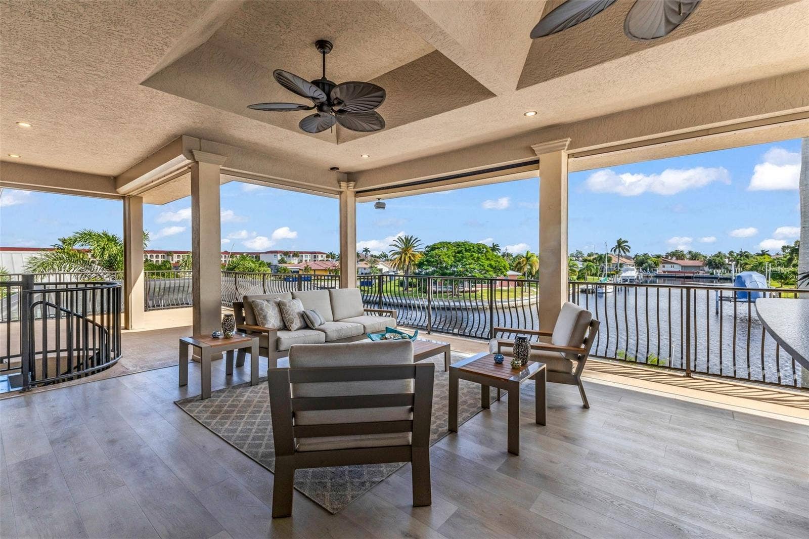 44 COLONY POINT DRIVE, Punta Gorda, FL 33950 44 COLONY POINT DRIVE, Punta Gorda, FL 33950