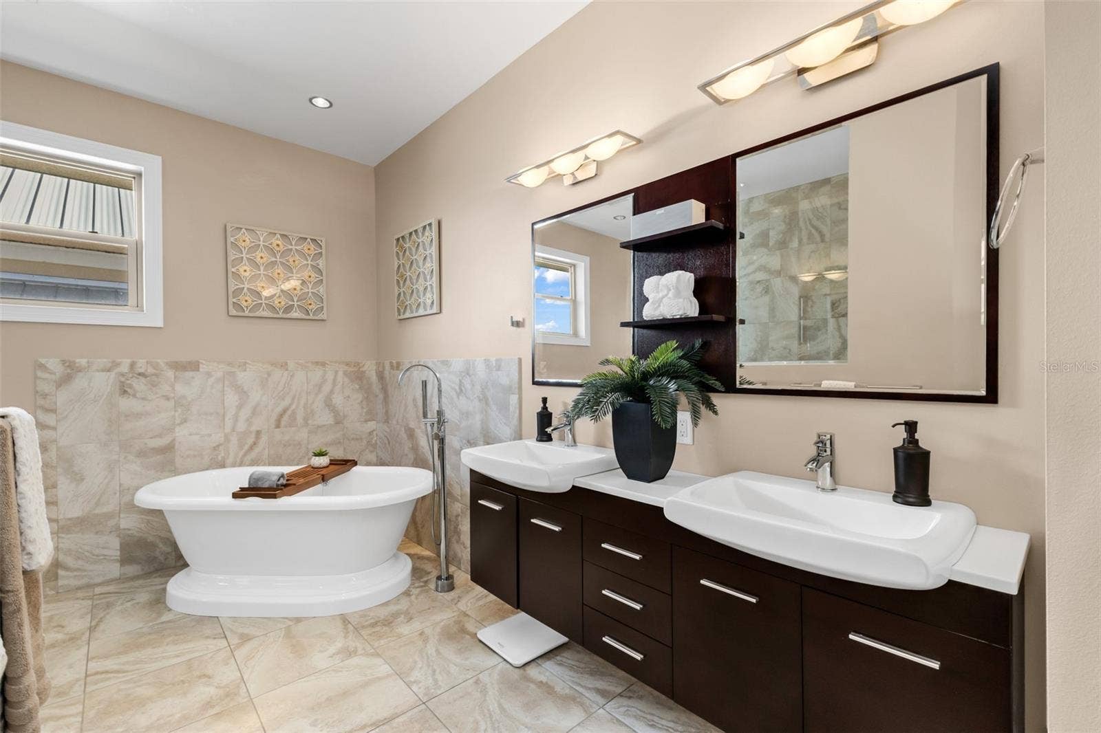 44 COLONY POINT DRIVE, Punta Gorda, FL 33950 44 COLONY POINT DRIVE, Punta Gorda, FL 33950
