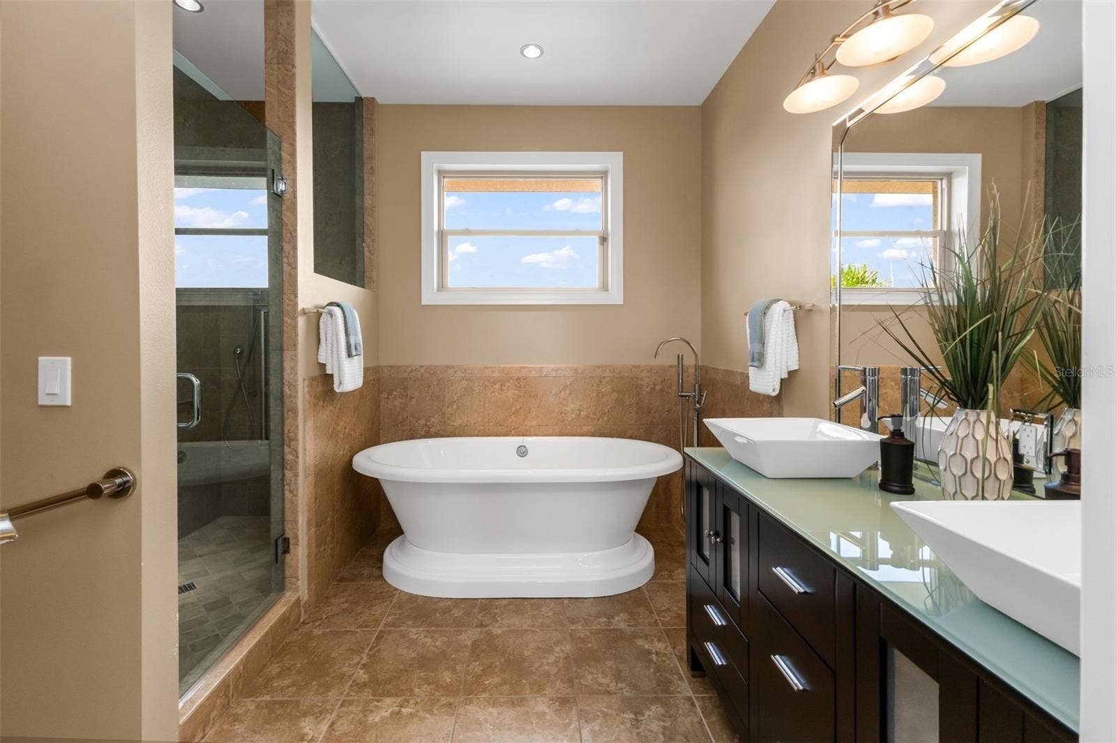 44 COLONY POINT DRIVE, Punta Gorda, FL 33950 44 COLONY POINT DRIVE, Punta Gorda, FL 33950
