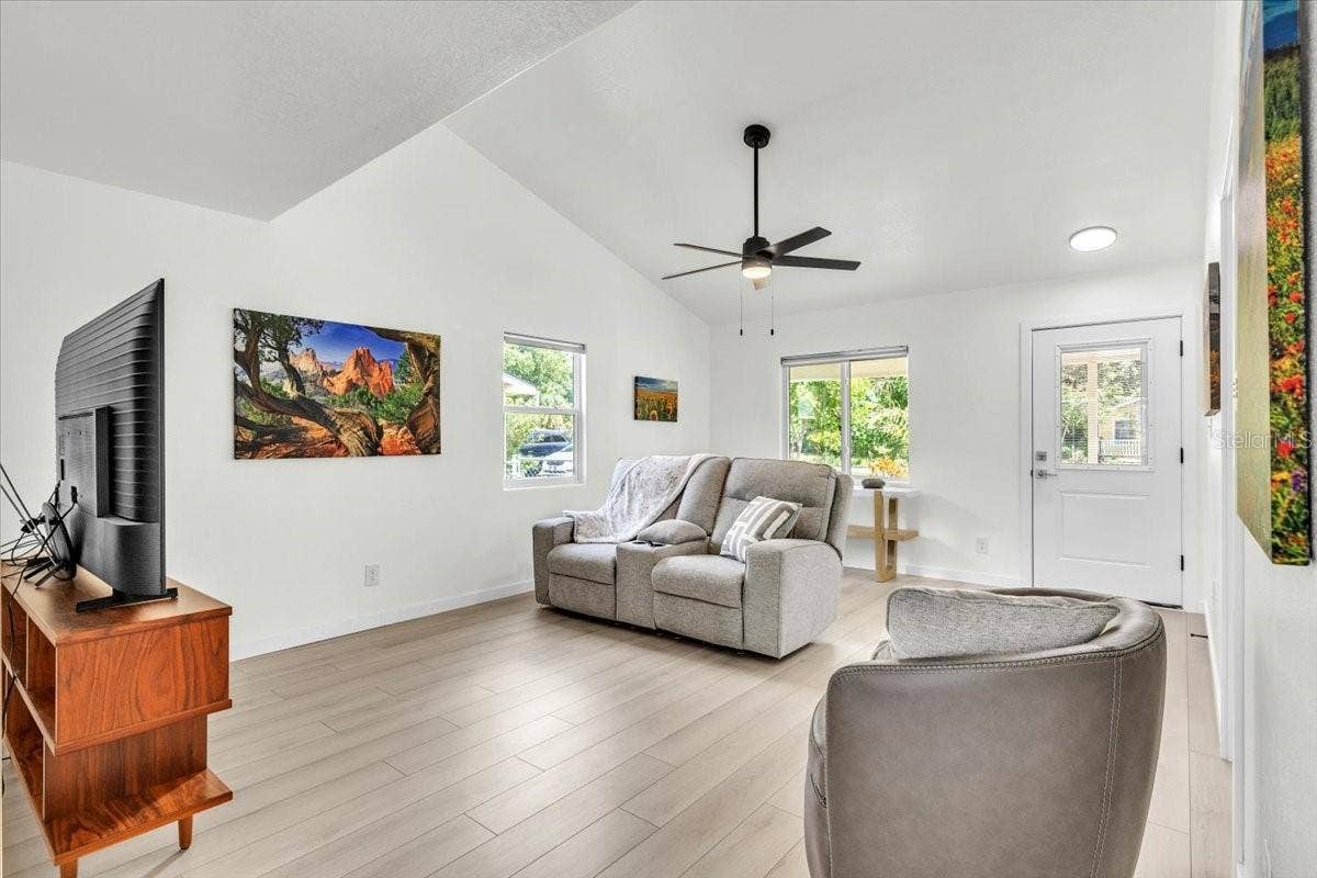 537 CAPITOL STREET, North Fort Myers, FL 33903 537 CAPITOL STREET, North Fort Myers, FL 33903