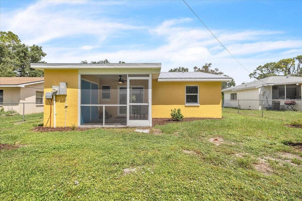 537 CAPITOL STREET, North Fort Myers, FL 33903 537 CAPITOL STREET, North Fort Myers, FL 33903