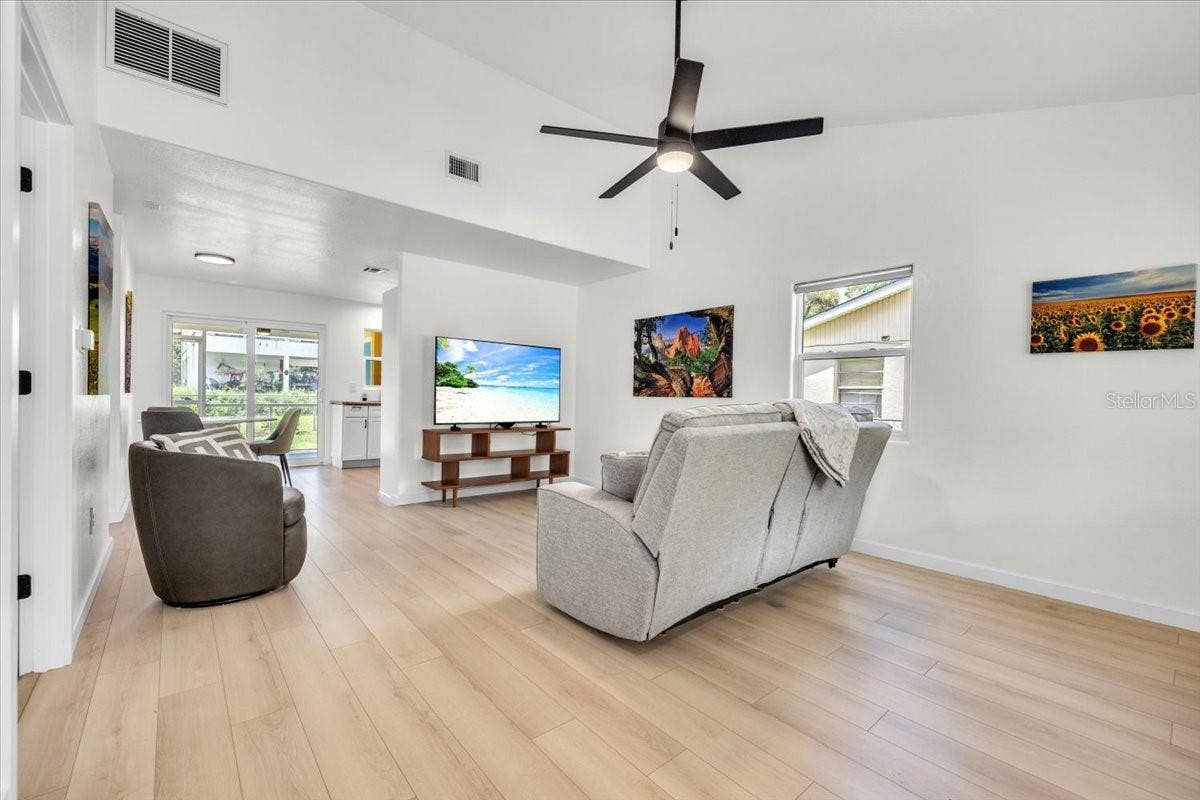 537 CAPITOL STREET, North Fort Myers, FL 33903 537 CAPITOL STREET, North Fort Myers, FL 33903