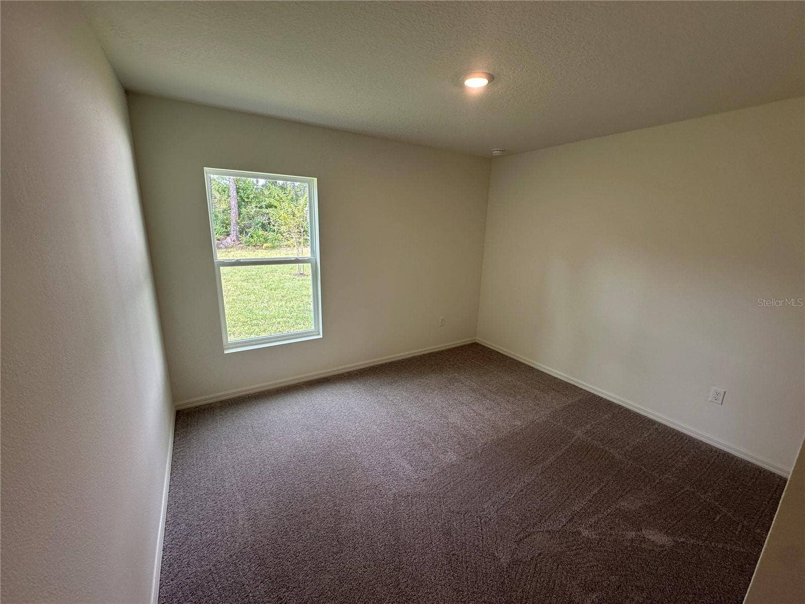 6 REINE PLACE, Palm Coast, FL 32164 6 REINE PLACE, Palm Coast, FL 32164