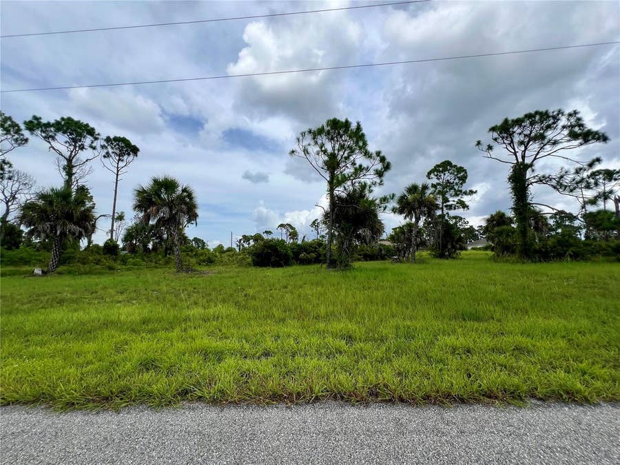 Property photo for 30 MATE CIRCLE, Placida, FL