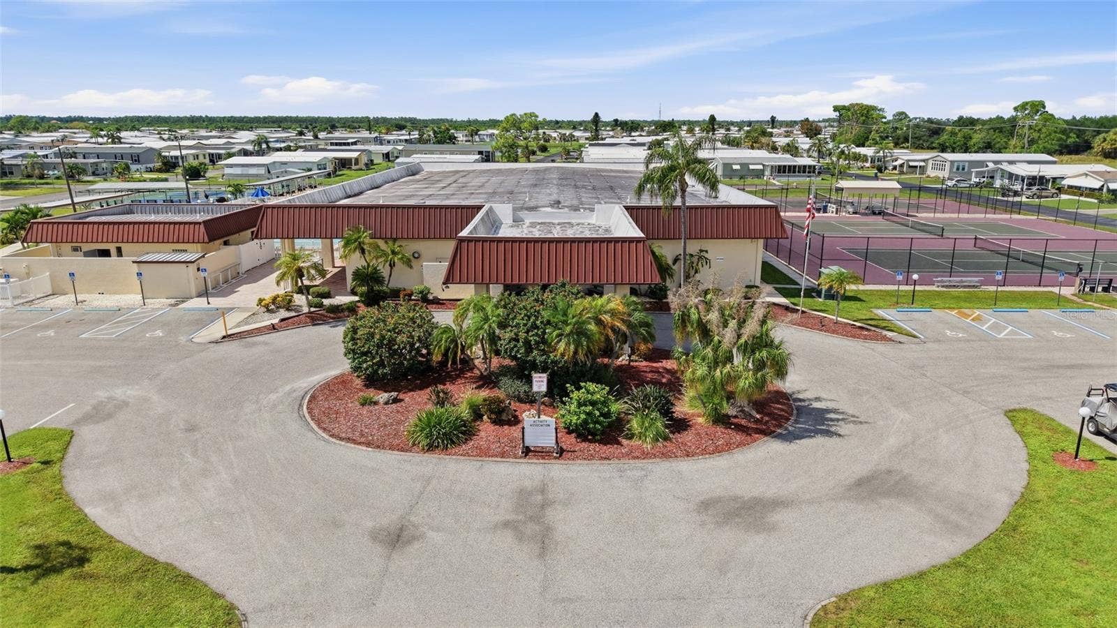 809 VILLA DEL SOL DRIVE, North Port, FL 34287 809 VILLA DEL SOL DRIVE, North Port, FL 34287