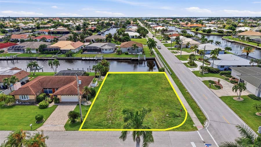Property photo for 1661 VIA DOLCE VITA, Punta Gorda, FL