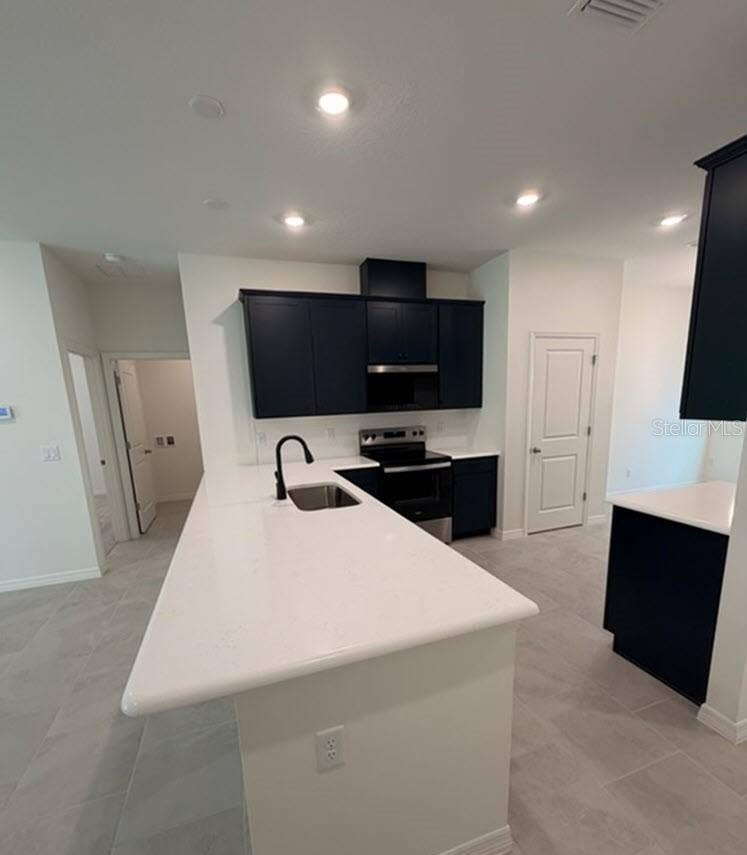 37 ZEPHYR LILY TRAIL, Palm Coast, FL 32164 37 ZEPHYR LILY TRAIL, Palm Coast, FL 32164