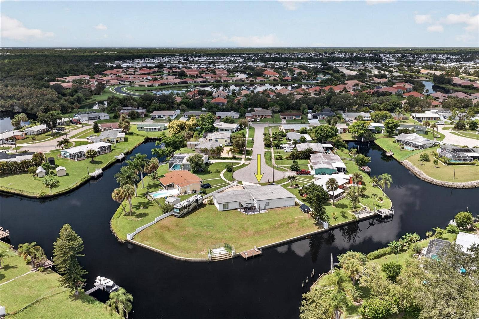 6484 ANGLE PLACE, North Port, FL 34287 6484 ANGLE PLACE, North Port, FL 34287