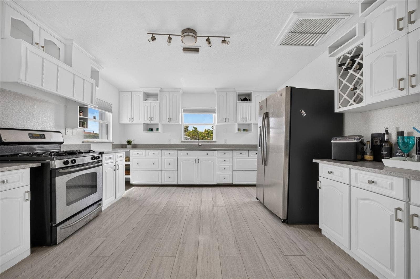 6484 ANGLE PLACE, North Port, FL 34287 6484 ANGLE PLACE, North Port, FL 34287