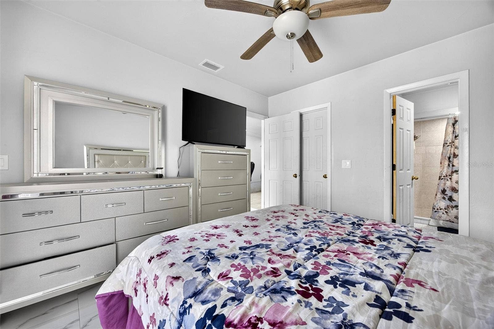 4516 SANTA BARBARA BOULEVARD, #1, Cape Coral, FL 33914 4516 SANTA BARBARA BOULEVARD, #1, Cape Coral, FL 33914