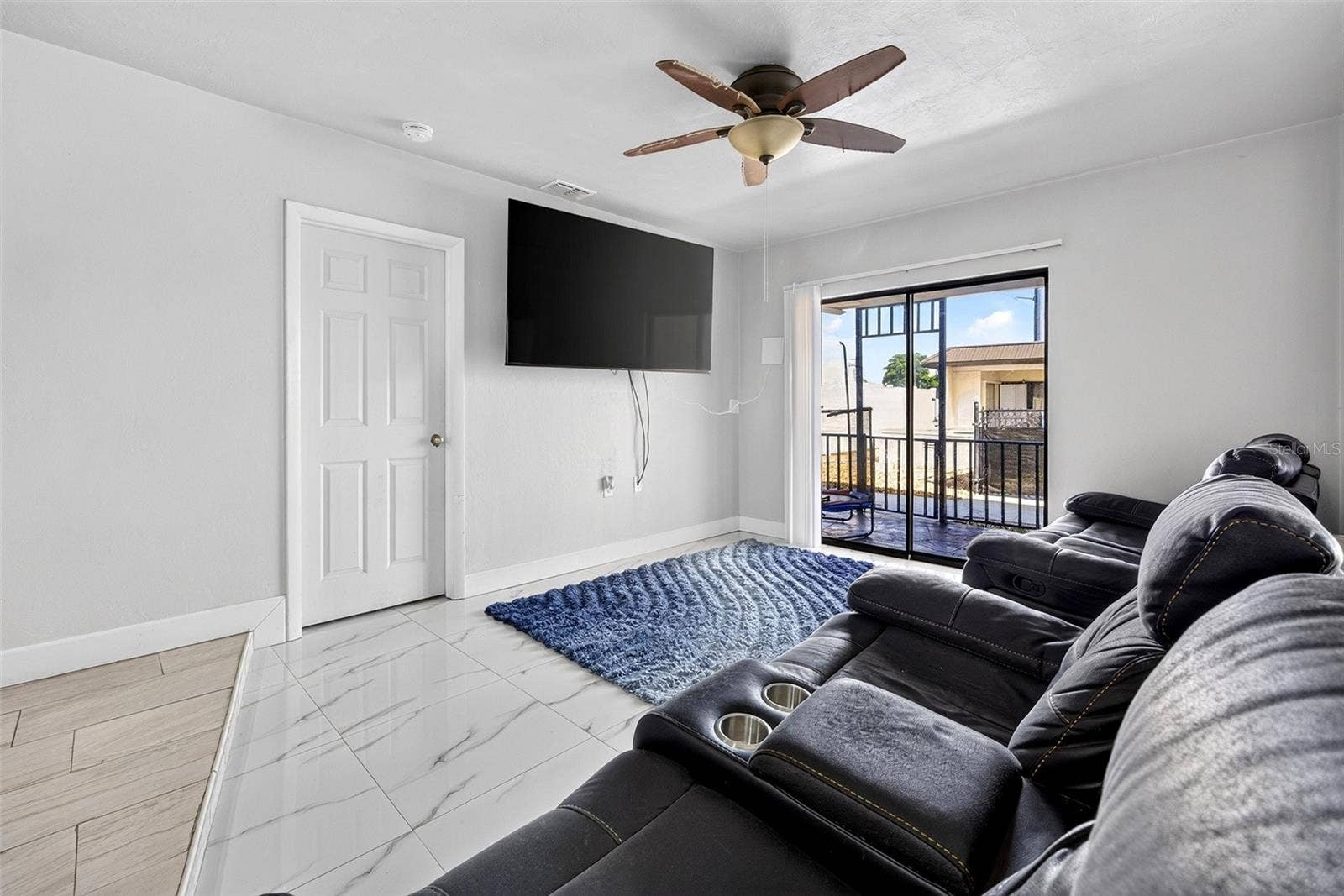 4516 SANTA BARBARA BOULEVARD, #1, Cape Coral, FL 33914 4516 SANTA BARBARA BOULEVARD, #1, Cape Coral, FL 33914