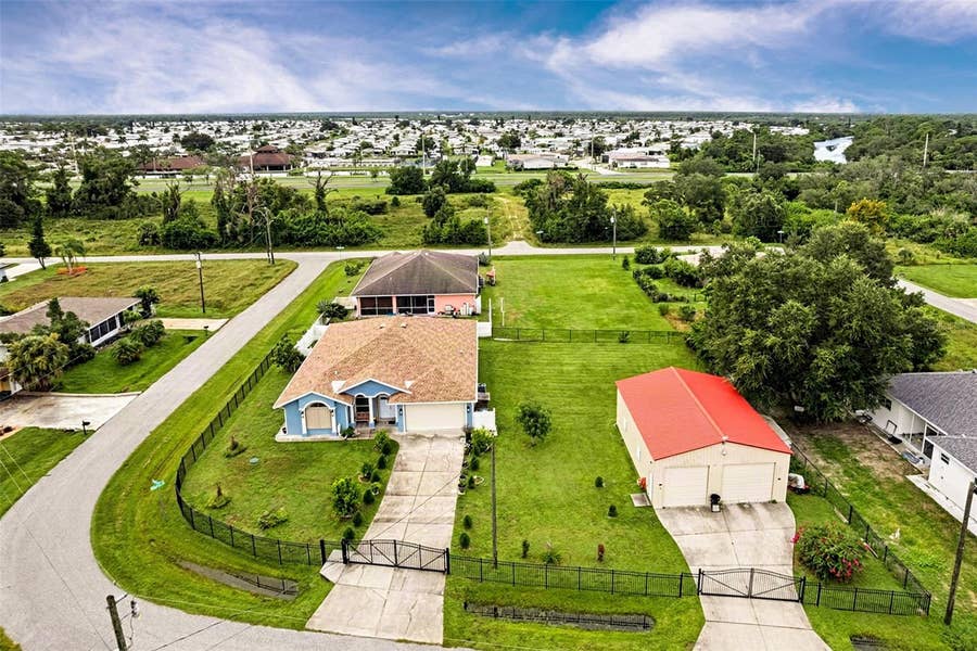 Property photo for 102 BAYAMO DRIVE, North Port, FL