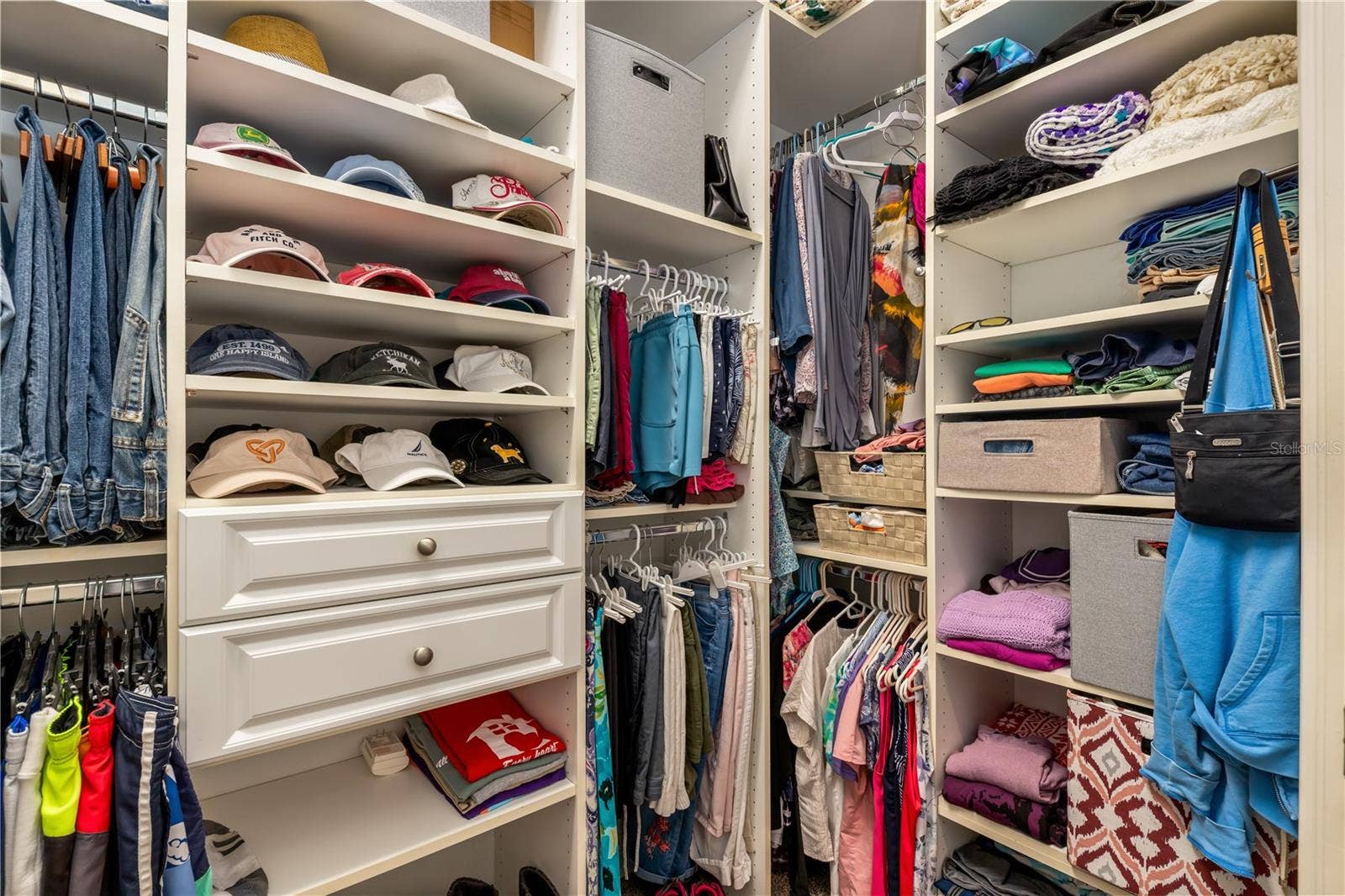 1098 BOUNDARY BOULEVARD, Rotonda West, FL 33947 1098 BOUNDARY BOULEVARD, Rotonda West, FL 33947