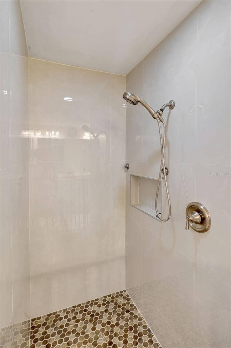 2060 MATECUMBE KEY ROAD, #2501, Punta Gorda, FL 33955 2060 MATECUMBE KEY ROAD, #2501, Punta Gorda, FL 33955