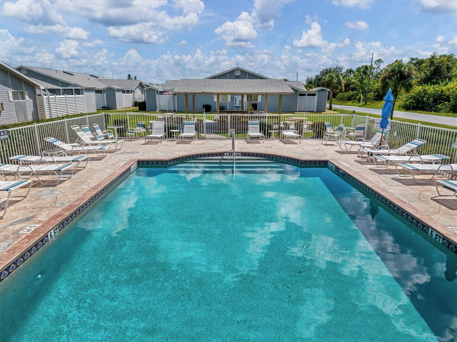 3310 LOVELAND BOULEVARD, #1105, Punta Gorda, FL 33980 SHARED LOVELAND COURTYARDS POOL