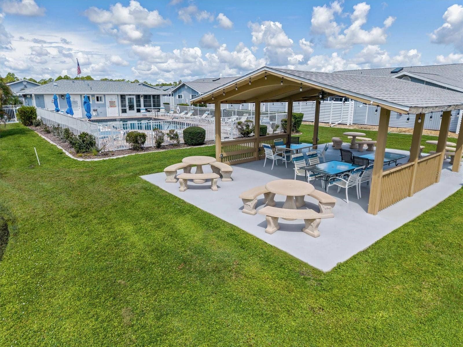 3310 LOVELAND BOULEVARD, #1105, Punta Gorda, FL 33980 LOVELAND COURTYARDS COMMUNITY PAVILLION