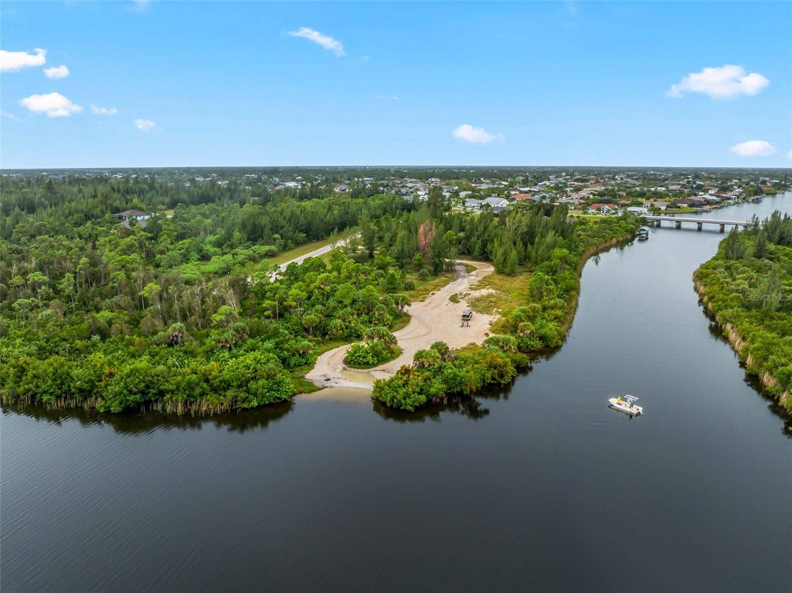 Aerial_9336StPaulDr_PortCharlotte_BoatingWaterway_Panorama.jpg