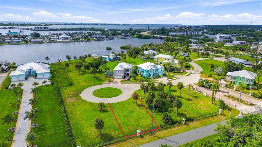 Property photo for 6790 PORTSIDE LANE, Englewood, FL