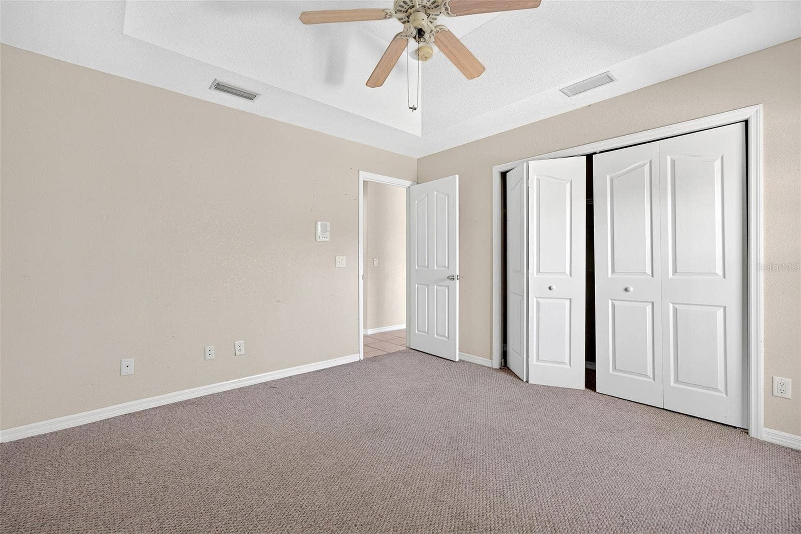 2494 VANKEUREN DRIVE, Port Charlotte, FL 33953 2494 VANKEUREN DRIVE, Port Charlotte, FL 33953