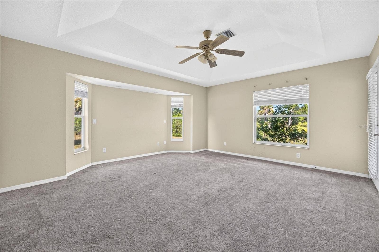 2494 VANKEUREN DRIVE, Port Charlotte, FL 33953 2494 VANKEUREN DRIVE, Port Charlotte, FL 33953