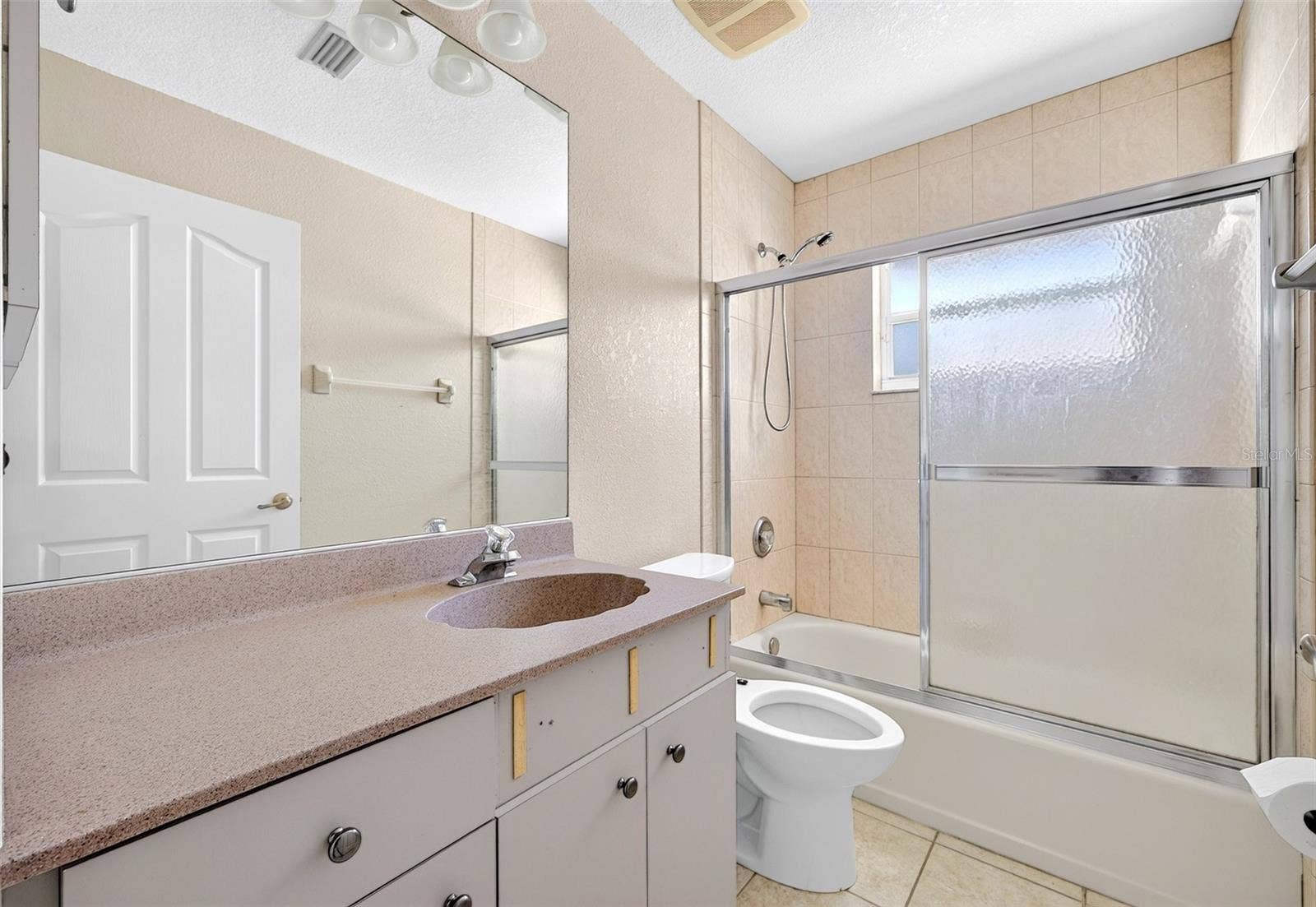 2494 VANKEUREN DRIVE, Port Charlotte, FL 33953 2494 VANKEUREN DRIVE, Port Charlotte, FL 33953