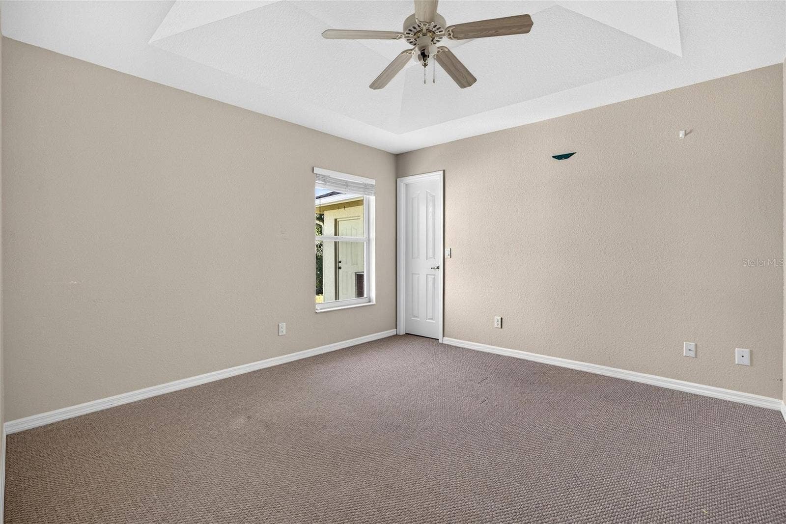 2494 VANKEUREN DRIVE, Port Charlotte, FL 33953 2494 VANKEUREN DRIVE, Port Charlotte, FL 33953