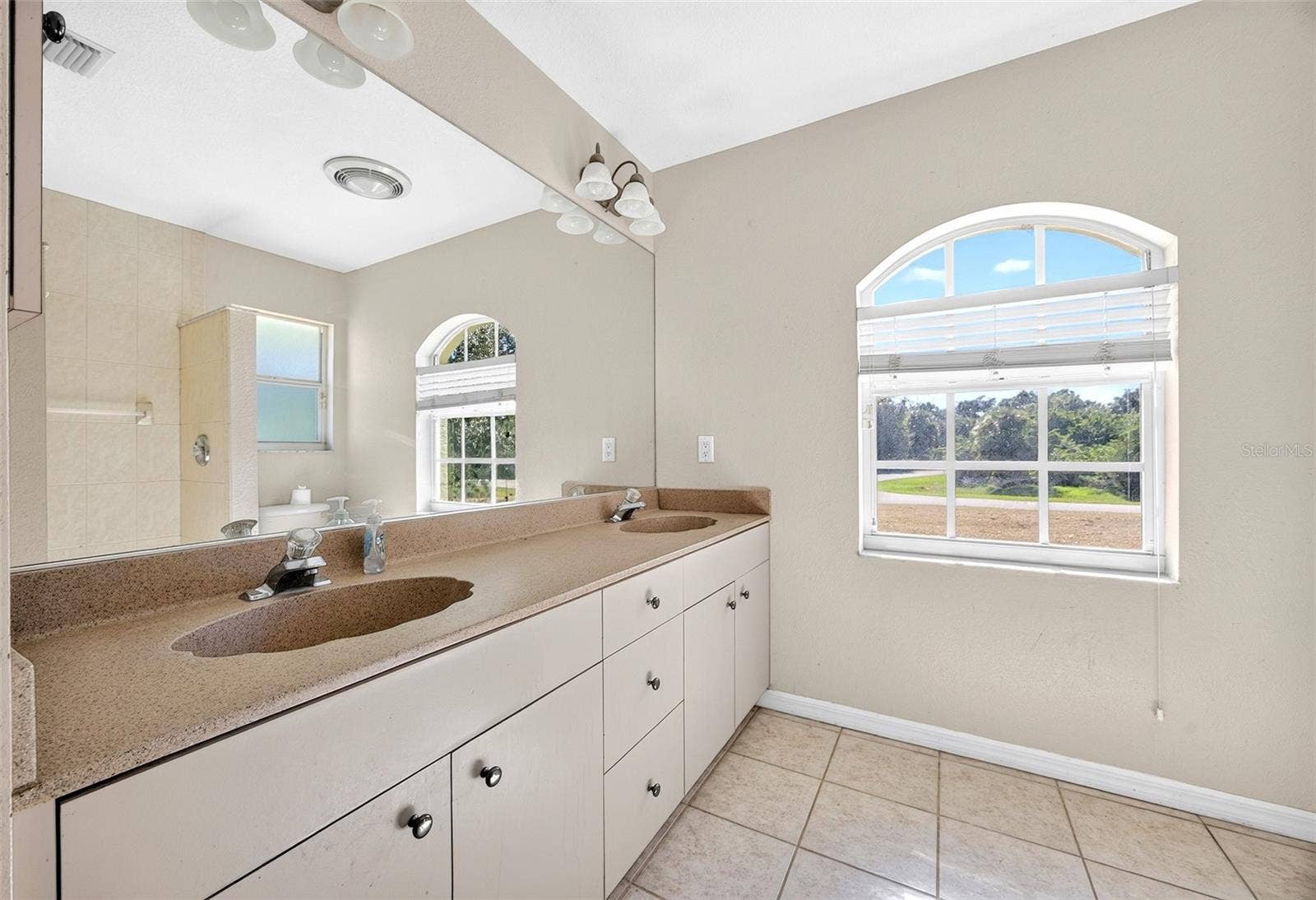 2494 VANKEUREN DRIVE, Port Charlotte, FL 33953 2494 VANKEUREN DRIVE, Port Charlotte, FL 33953