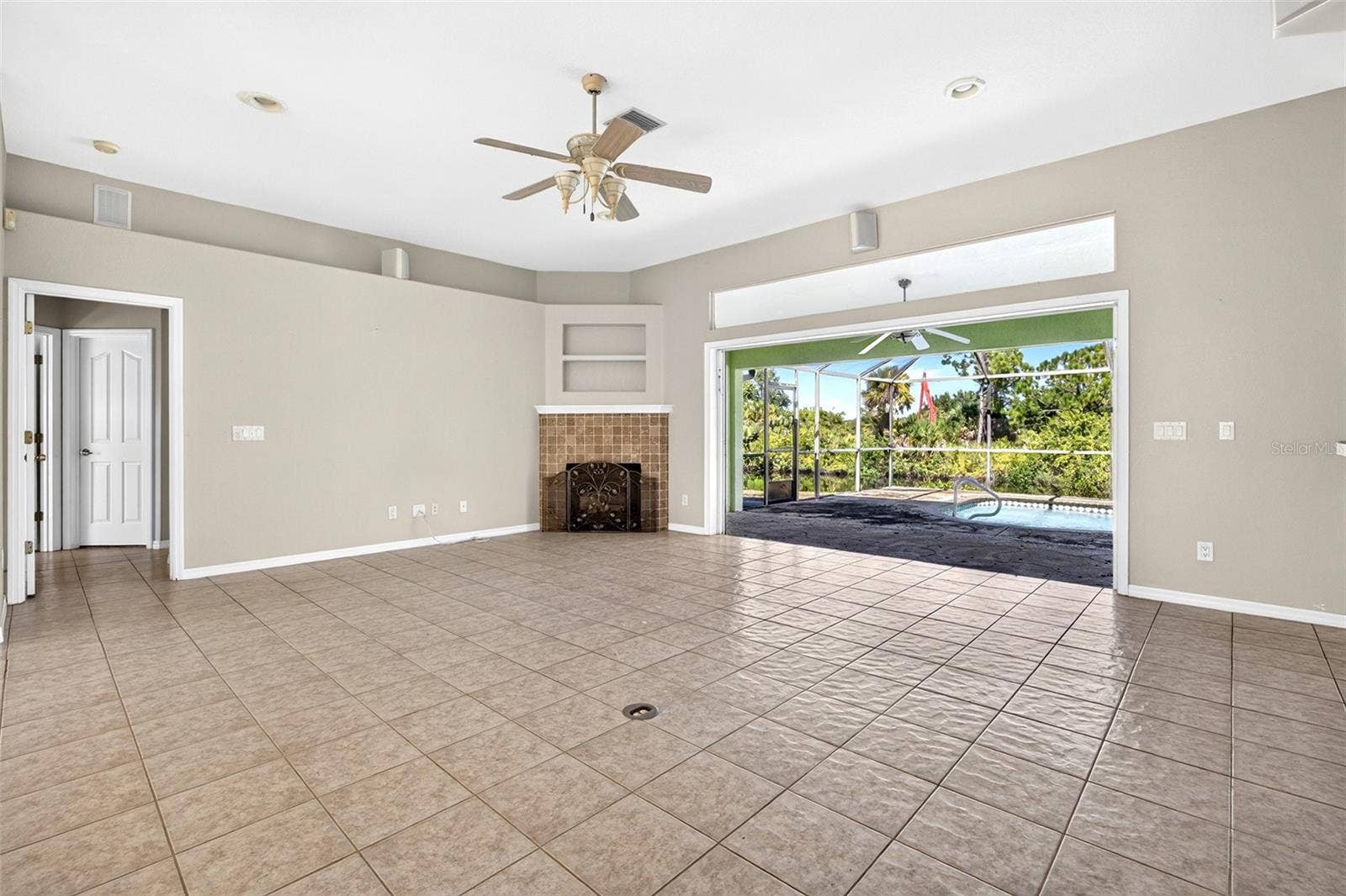 2494 VANKEUREN DRIVE, Port Charlotte, FL 33953 2494 VANKEUREN DRIVE, Port Charlotte, FL 33953