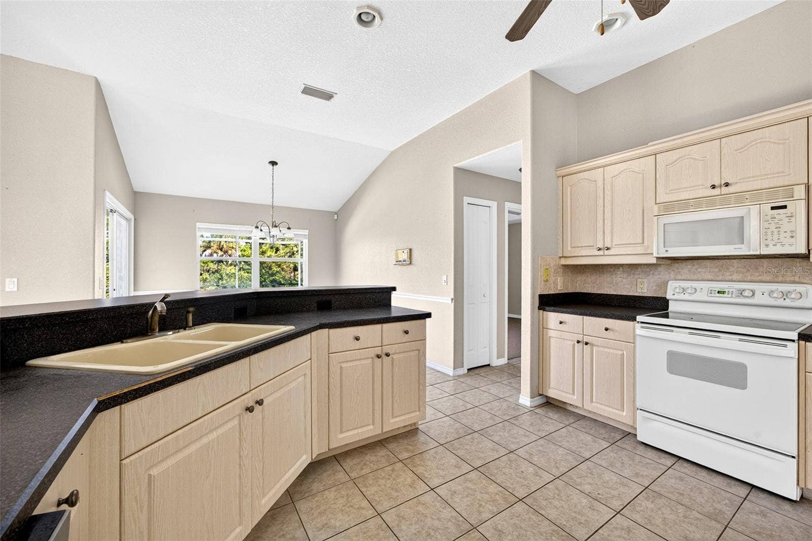 2494 VANKEUREN DRIVE, Port Charlotte, FL 33953 2494 VANKEUREN DRIVE, Port Charlotte, FL 33953
