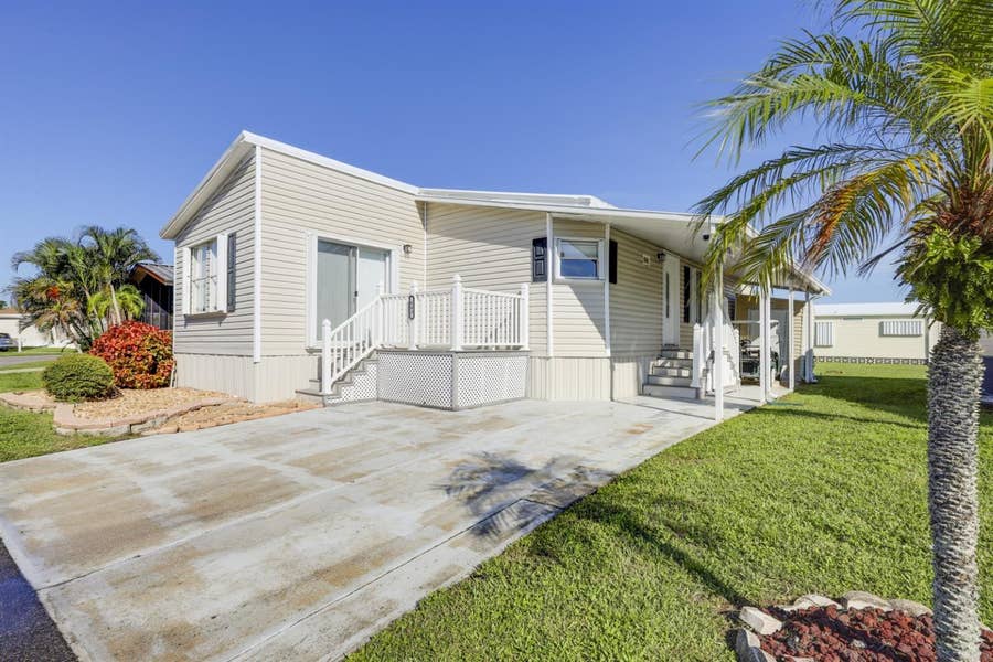 Property photo for 2100 KINGS HIGHWAY, #643, Port Charlotte, FL