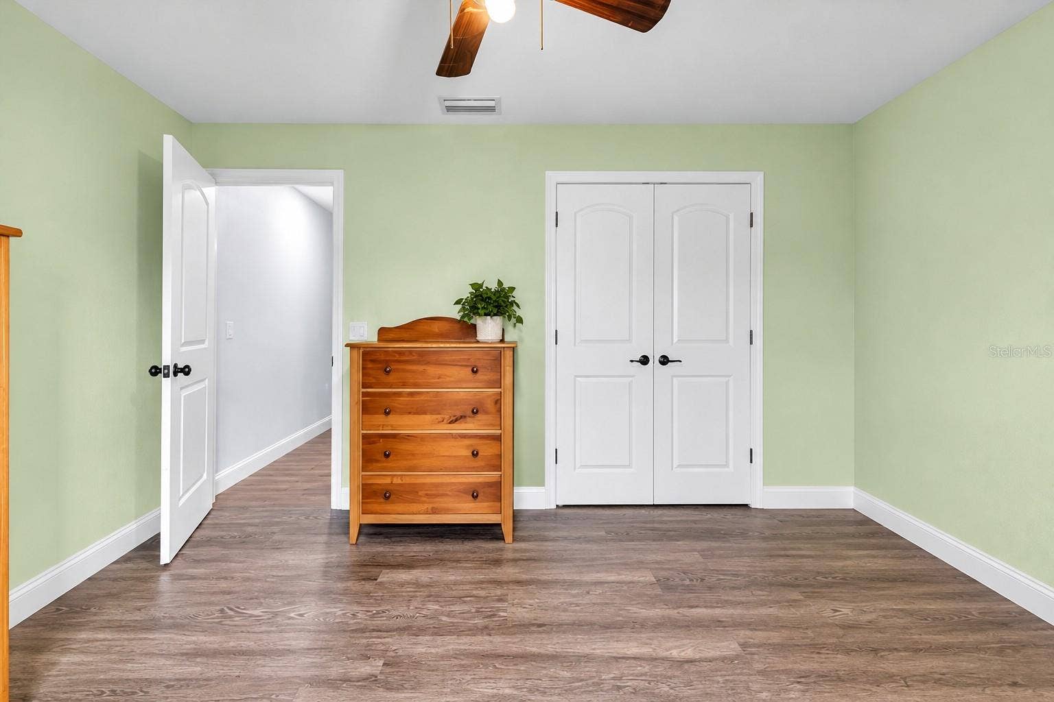 FOURTH BEDROOM