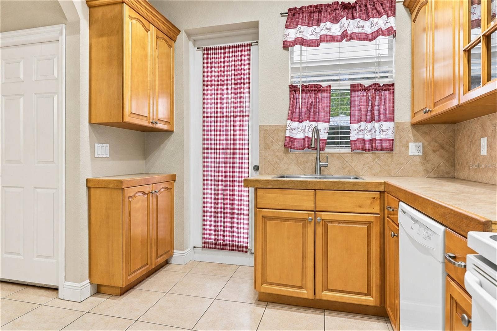 9320 & 9322 ANITA AVENUE, Englewood, FL 34224 9320 & 9322 ANITA AVENUE, Englewood, FL 34224