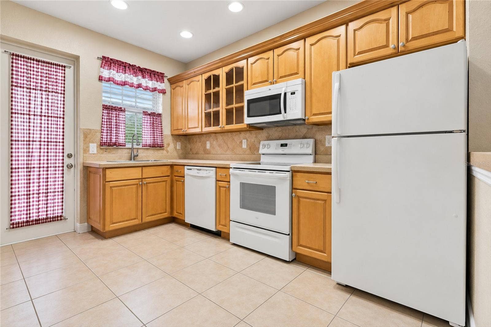 9320 & 9322 ANITA AVENUE, Englewood, FL 34224 9320 & 9322 ANITA AVENUE, Englewood, FL 34224