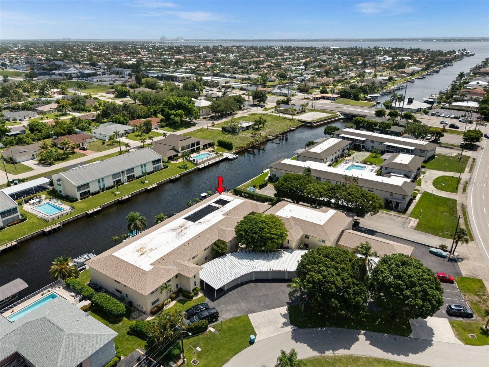1345 SE 40TH TERRACE, #2E, Cape Coral, FL 33904 Welcome to your Gulf Access Paradise!