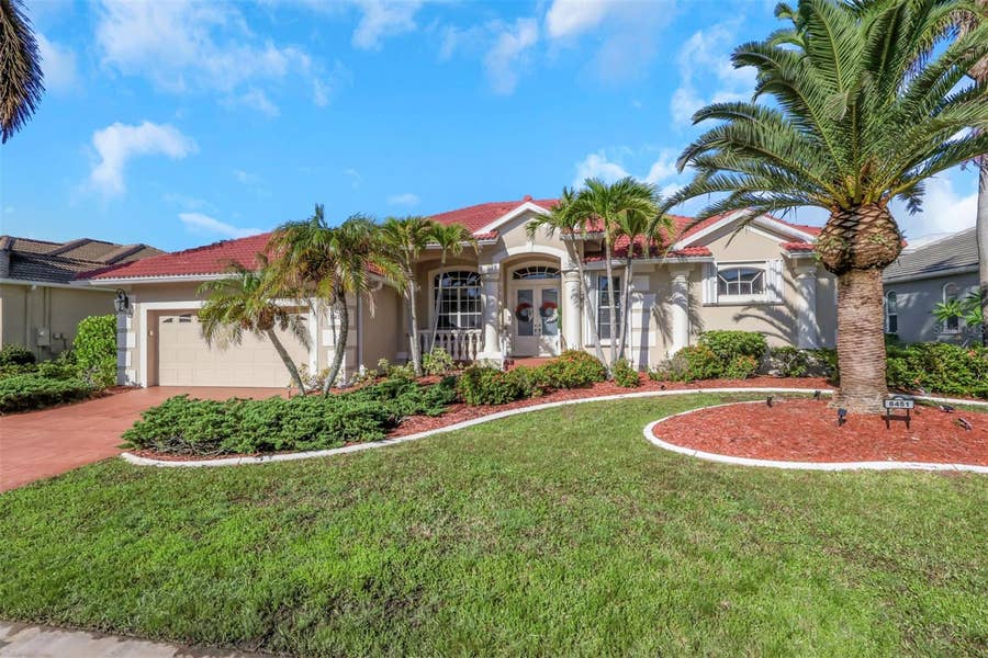 Property photo for 8451 SOUTHWIND BAY CIRCLE, Fort Myers, FL