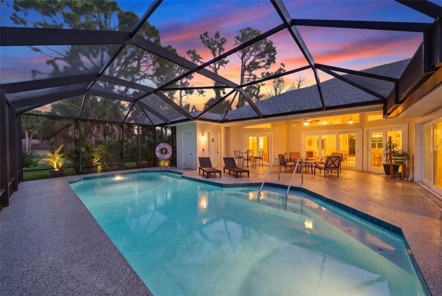 Property photo for 150 N OXFORD DRIVE, Englewood, FL