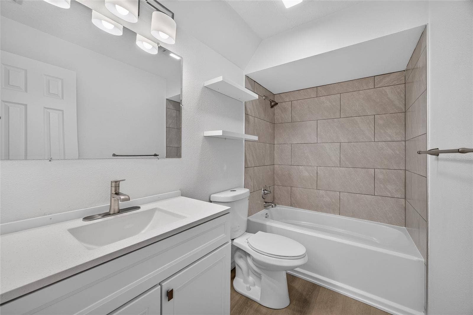 9312 ANITA AVENUE, #A and B, Englewood, FL 34224 9312 ANITA AVENUE, #A and B, Englewood, FL 34224