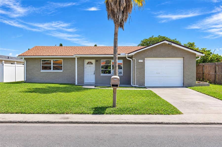 Property photo for 1300 MAYBURY DRIVE, Holiday, FL