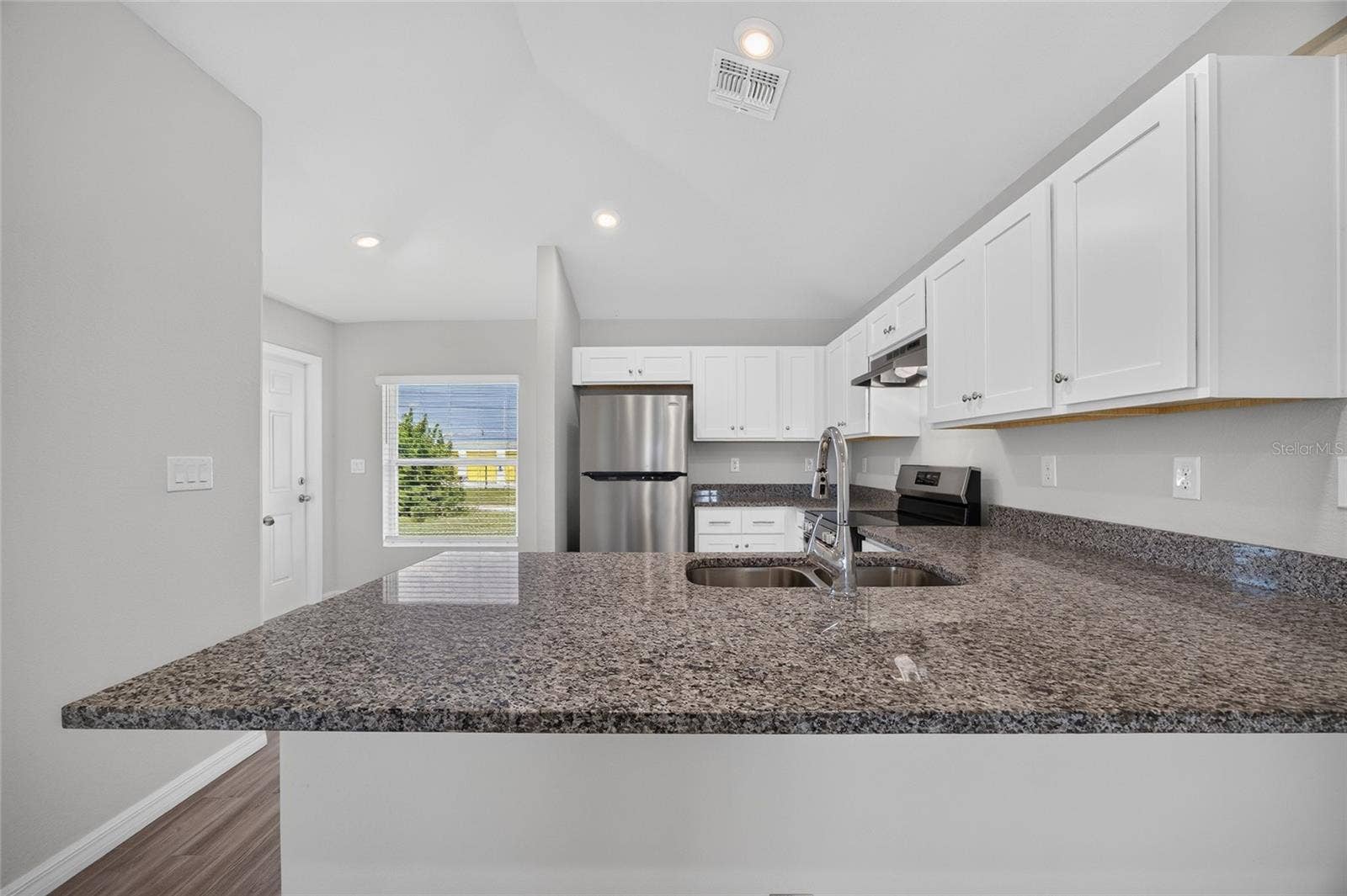 10386 and 10388 PENDLETON AVENUE, Englewood, FL 34224 10386 and 10388 PENDLETON AVENUE, Englewood, FL 34224