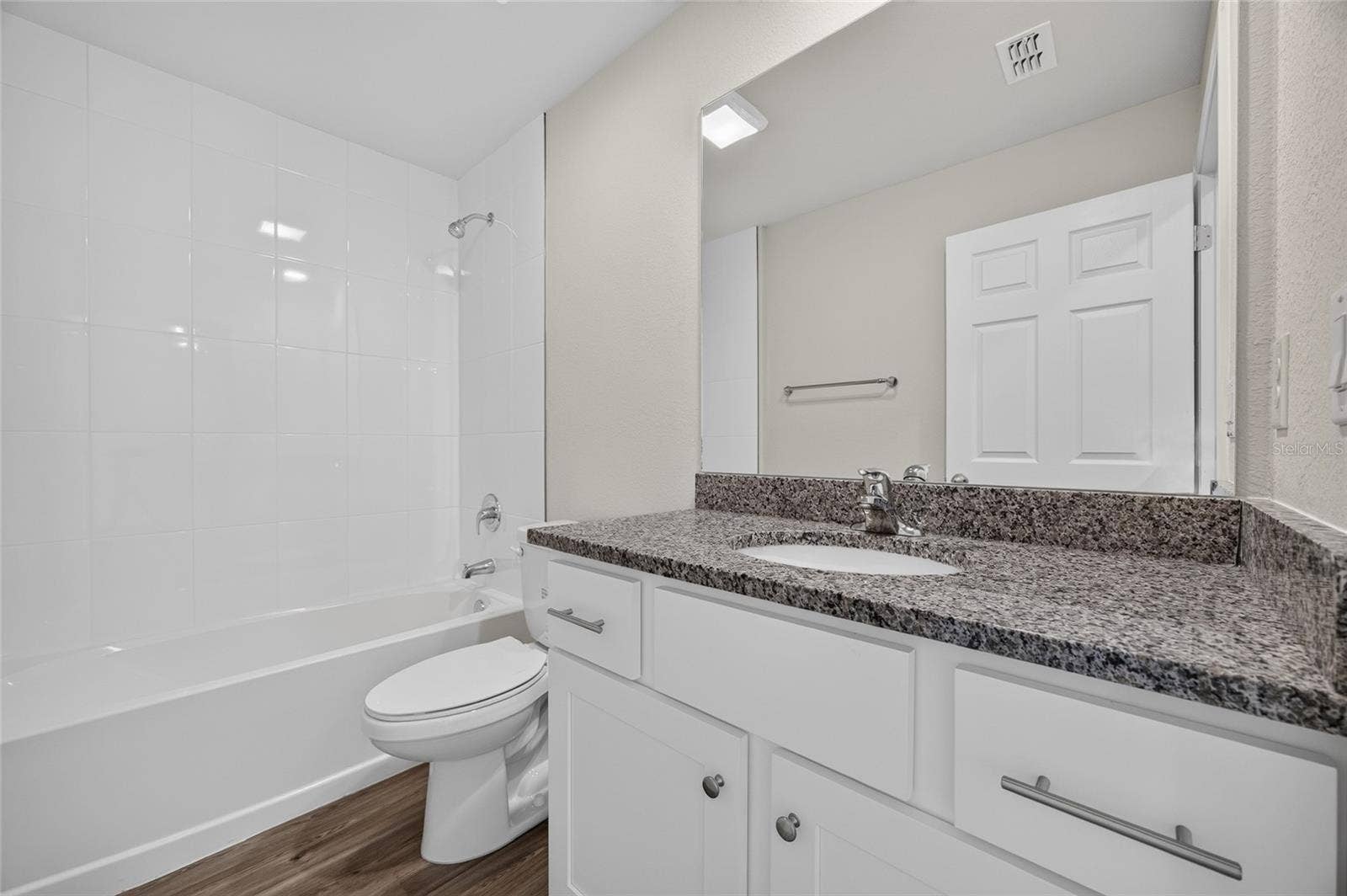 10386 and 10388 PENDLETON AVENUE, Englewood, FL 34224 10386 and 10388 PENDLETON AVENUE, Englewood, FL 34224