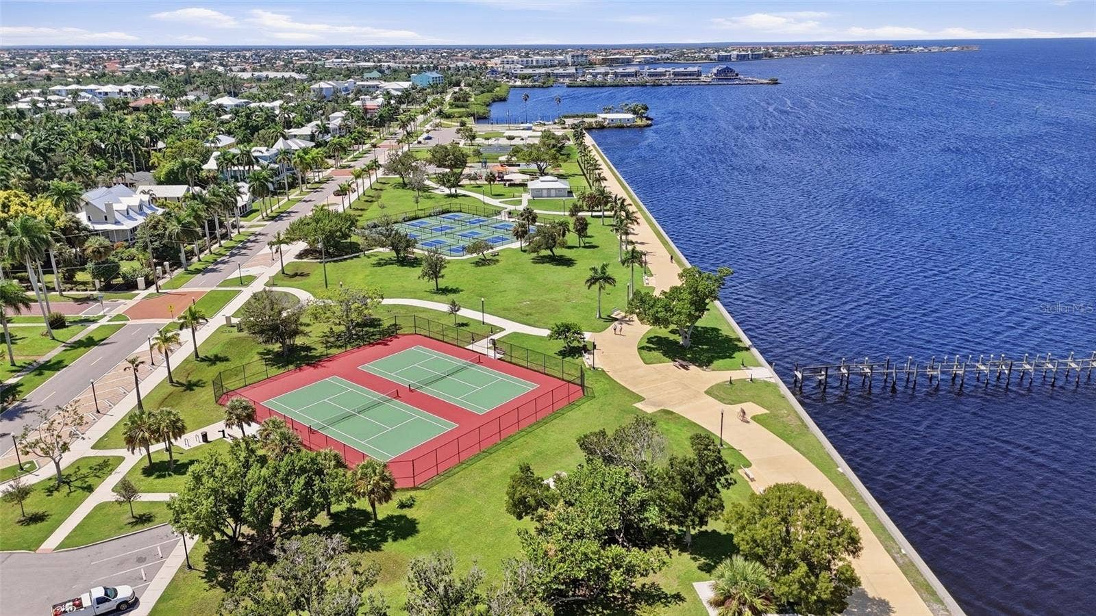 109 DOLLY STREET, Punta Gorda, FL 33950 109 DOLLY STREET, Punta Gorda, FL 33950