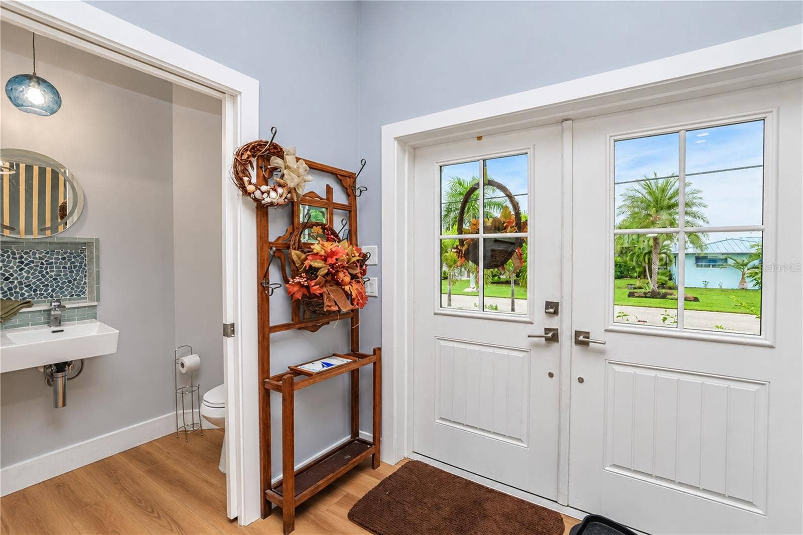 201 TROPICANA DRIVE, Punta Gorda, FL 33950 201 TROPICANA DRIVE, Punta Gorda, FL 33950