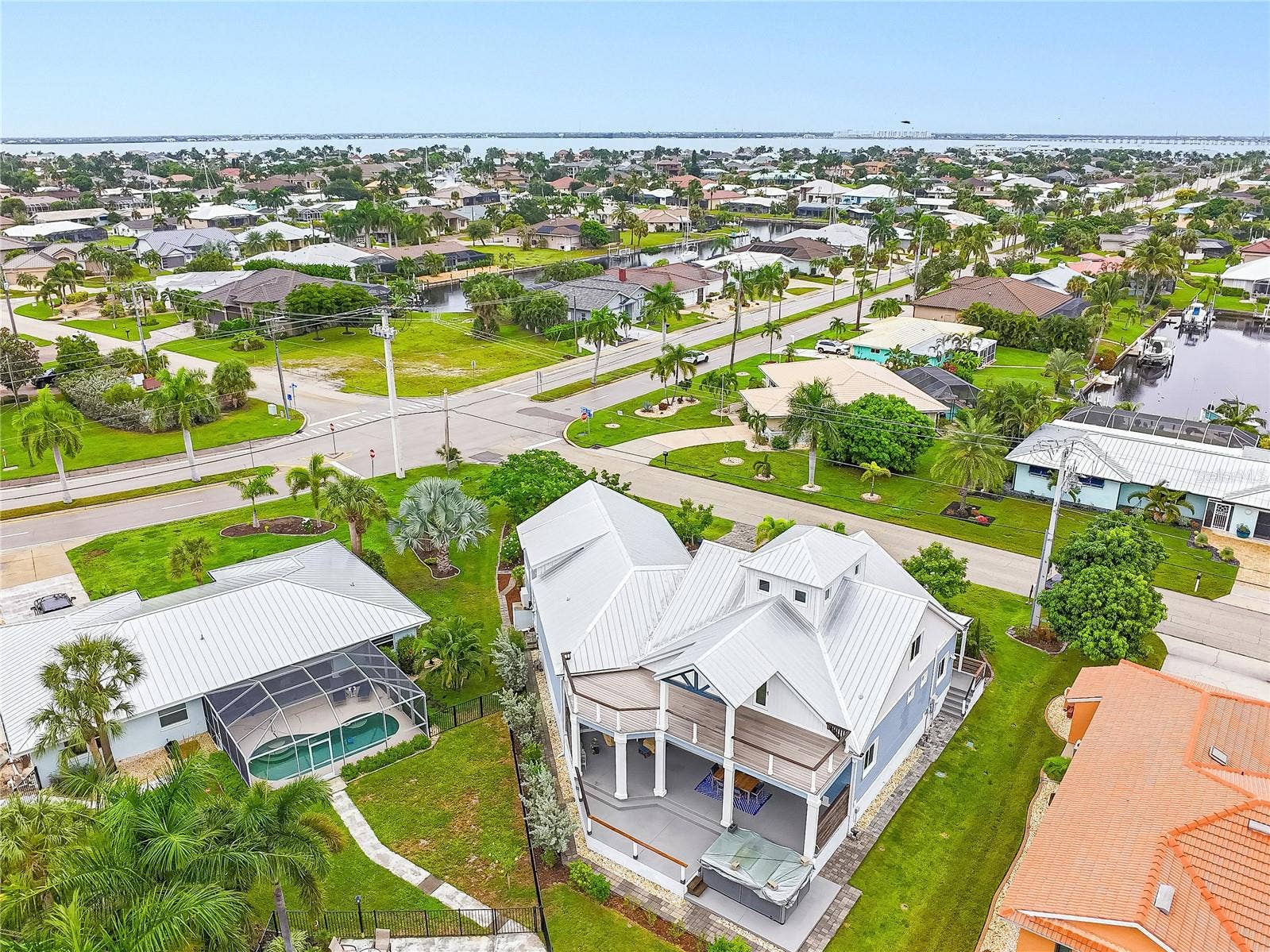 201 TROPICANA DRIVE, Punta Gorda, FL 33950 201 TROPICANA DRIVE, Punta Gorda, FL 33950