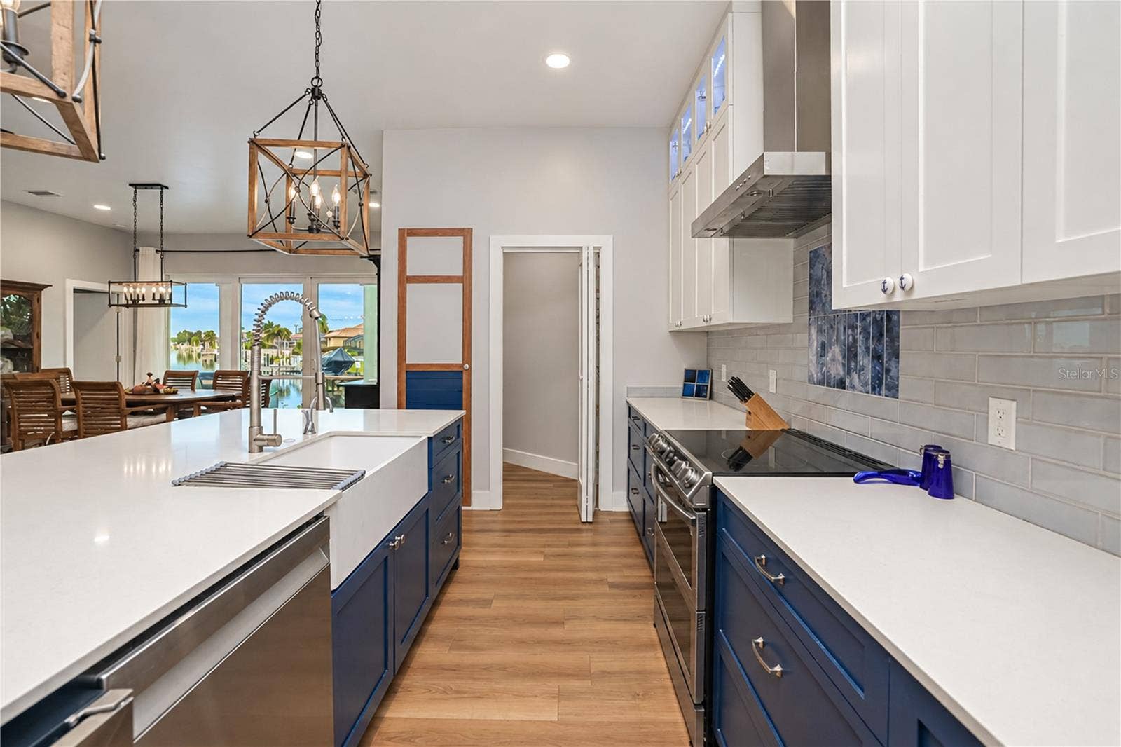 201 TROPICANA DRIVE, Punta Gorda, FL 33950 201 TROPICANA DRIVE, Punta Gorda, FL 33950